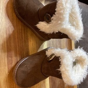 Girl boots